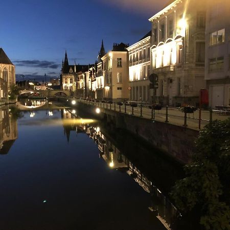 Studio Medieval City Center At River De Leie Γάνδη Εξωτερικό φωτογραφία